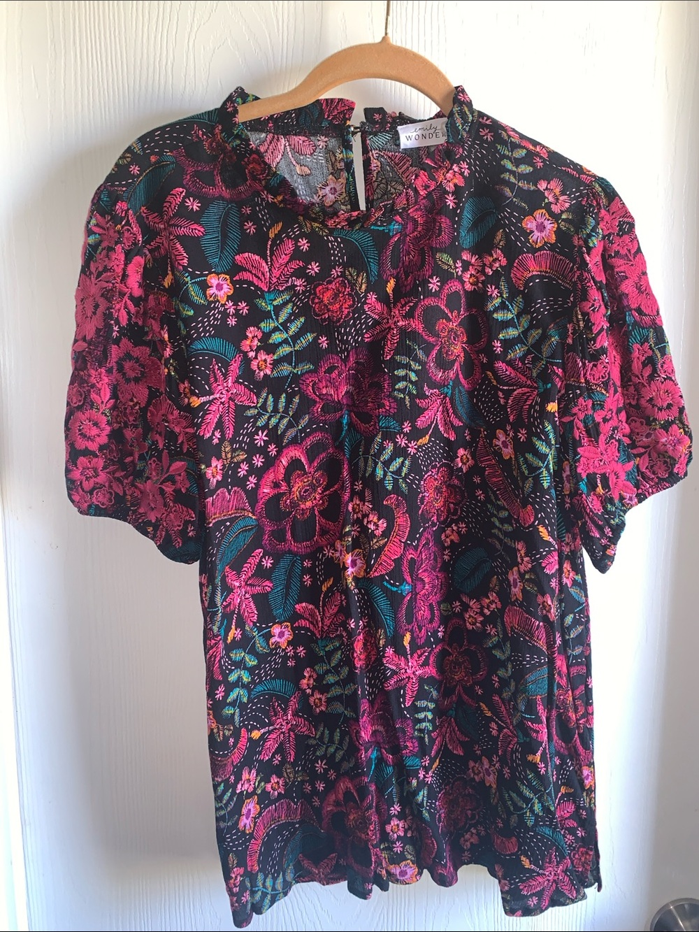 Wonderly Pink Floral Short-Sleeve Blouse